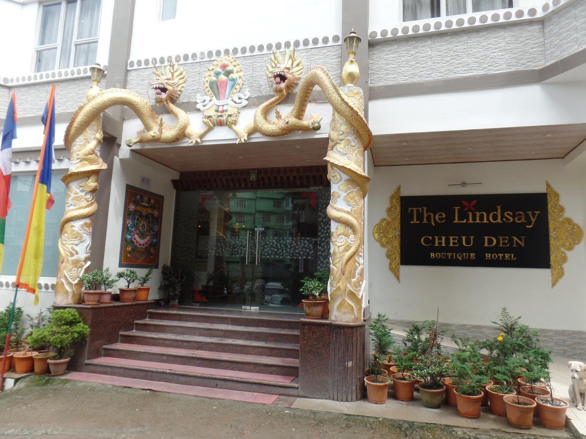 The Lindsay Cheu Den Hotel Gangtok Exterior photo