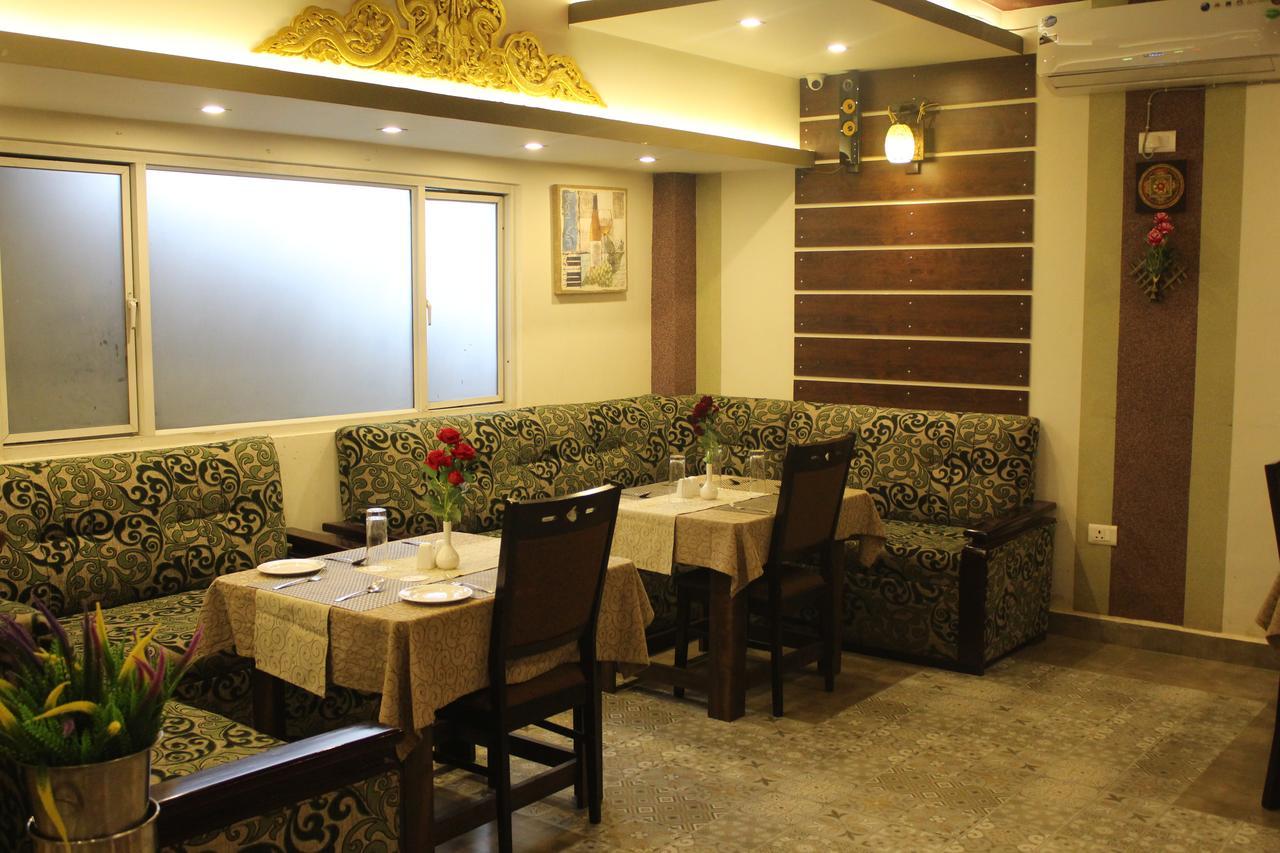 The Lindsay Cheu Den Hotel Gangtok Exterior photo